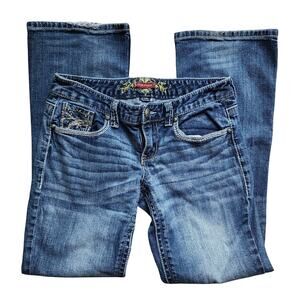 Maurices Jeans Womens Size 9/10 RGL Embroidered Boot Cut Low Rise Medium Wash